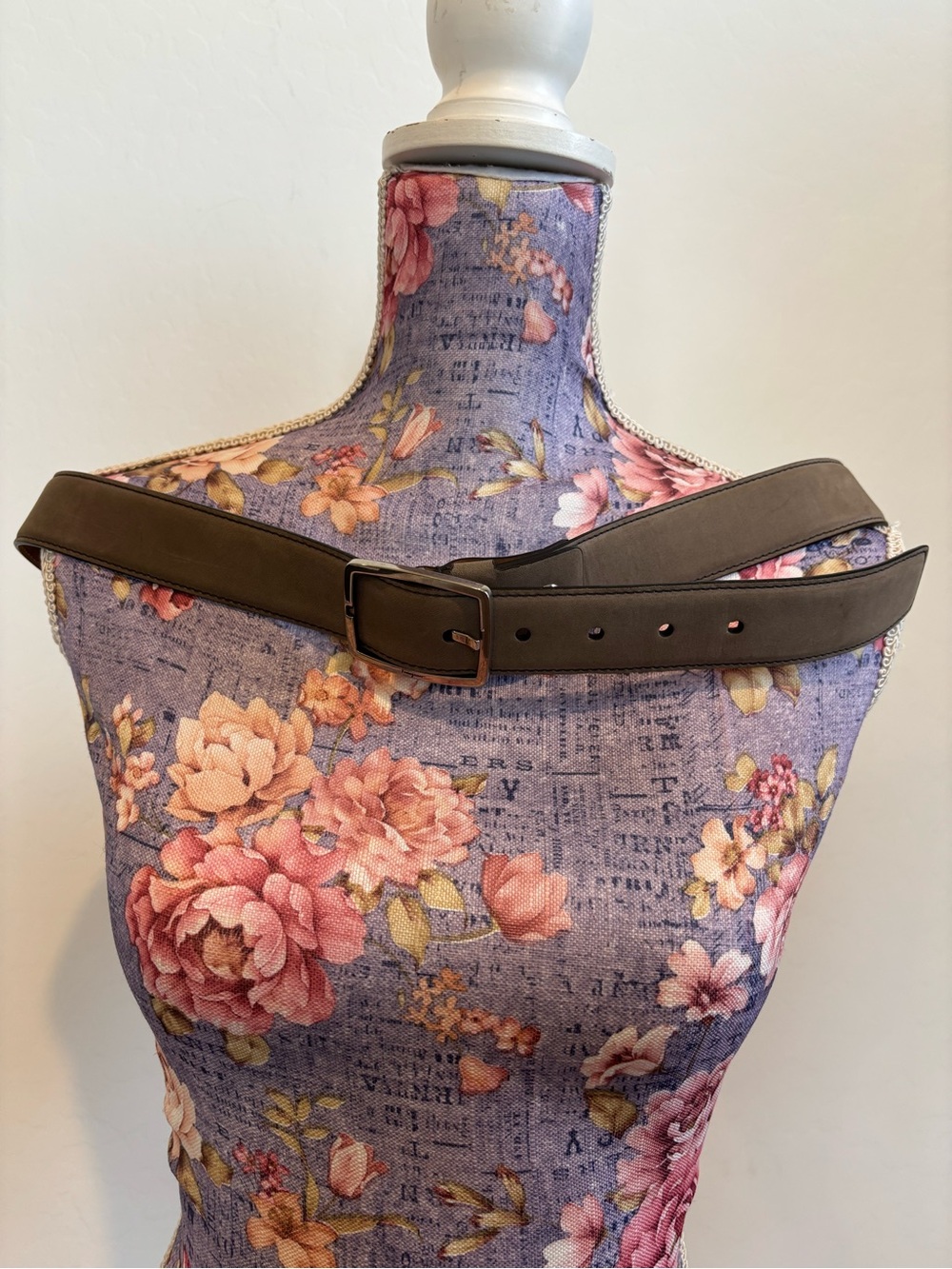 Salvatore Ferragamo men’s suede belt